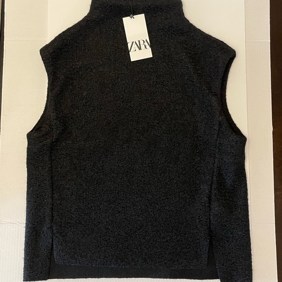 NEW Zara Black Textured Top - Picture 7 of 11